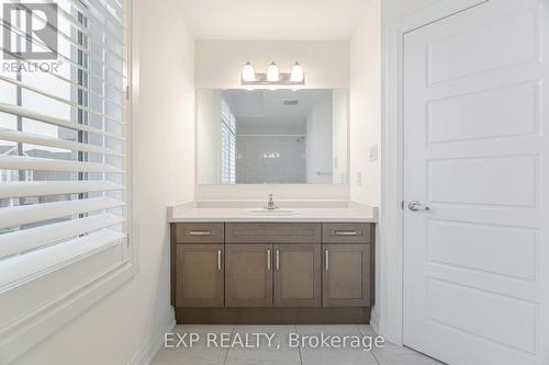 584 Juneberry Court, Milton, ON - Indoor Photo Showing Other Room