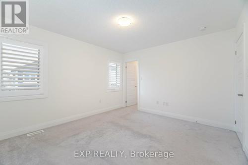 584 Juneberry Court, Milton, ON - Indoor Photo Showing Other Room