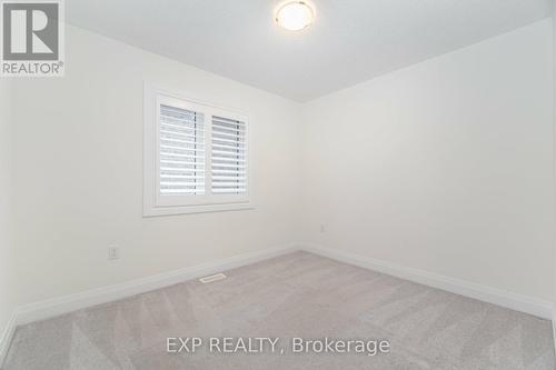 584 Juneberry Court, Milton, ON - Indoor Photo Showing Other Room