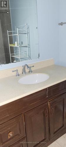 Upper - 26 Greenwood Crescent, Brampton, ON - Indoor Photo Showing Bathroom