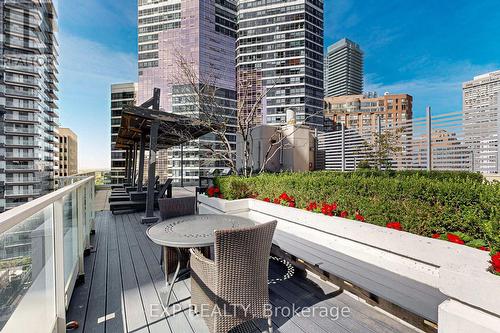 1401 - 11 St. Joseph Street, Toronto (Bay Street Corridor), ON - Outdoor With Facade