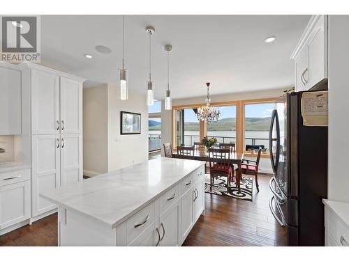 6560 Monck Park Road, Merritt, BC - Indoor Photo Showing Kitchen With Upgraded Kitchen