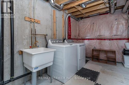 6 - 75 Prince William Way, Barrie, ON - Indoor Photo Showing Laundry Room