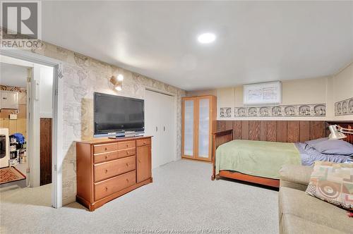 405 Laurier Drive, Lasalle, ON - Indoor Photo Showing Bedroom