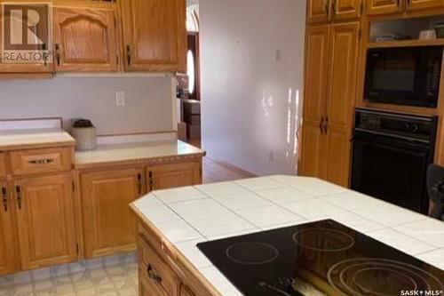 525 Fir Crescent, Carrot River, SK - Indoor Photo Showing Kitchen