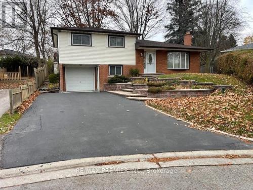 388 Marken Court, Oshawa, ON - Indoor Photo Showing Other Room