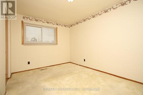 388 Marken Court, Oshawa, ON - Indoor Photo Showing Other Room