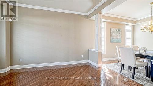 322 Chambers Place, London, ON - Indoor Photo Showing Dining Room