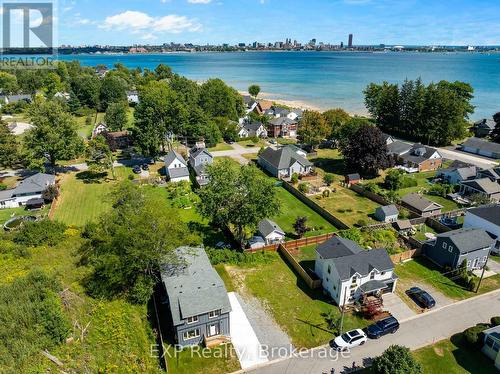 40 Parkview Avenue, Fort Erie, ON - Outdoor With Body Of Water With View