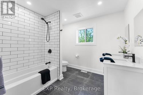 40 Parkview Avenue, Fort Erie, ON - Indoor Photo Showing Bathroom