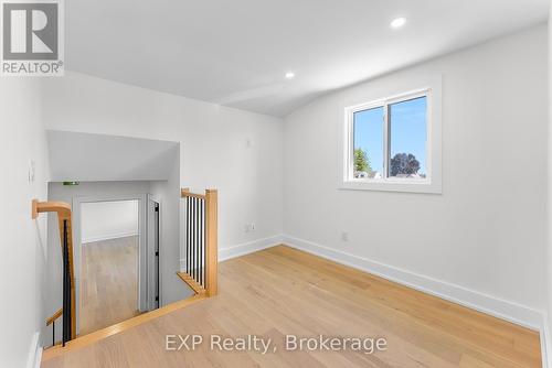 40 Parkview Avenue, Fort Erie, ON - Indoor Photo Showing Other Room