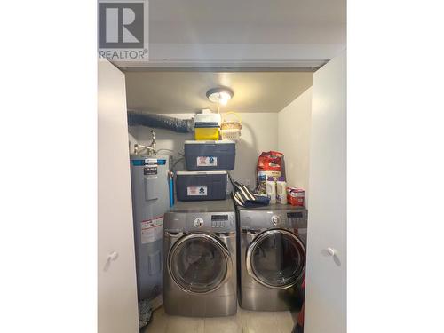 Legal suite laundry - 766 Favell Court, Kelowna, BC - Indoor Photo Showing Laundry Room