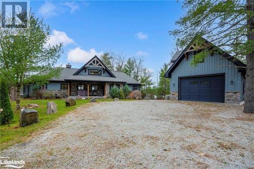 Craftsman house with a garage and covered porch - 3298 Seydel Lane Lane, Coldwater, ON - Outdoor