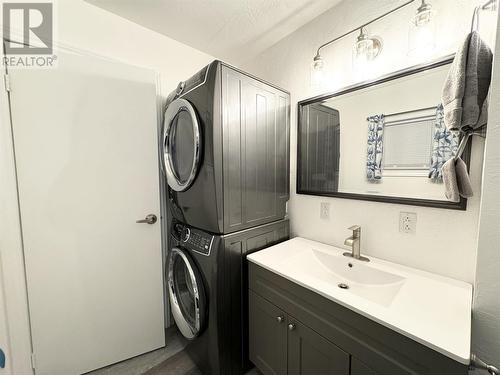 163 Highway 129, Chapleau, ON - Indoor Photo Showing Laundry Room