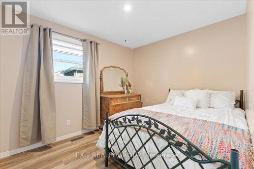 110 Canal Street, Quinte West, ON - Indoor Photo Showing Bedroom