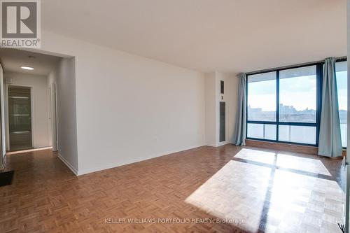 1705 - 260 Seneca Hill Drive, Toronto, ON - Indoor Photo Showing Other Room