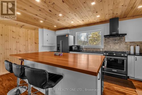 4055 Glen Cedar Drive, Ramara, ON - Indoor Photo Showing Kitchen