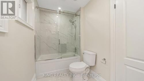 27 Foxmere Road, Brampton, ON - Indoor Photo Showing Bathroom