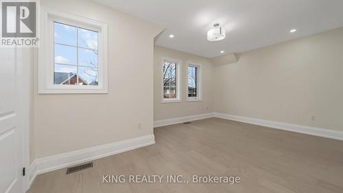 27 Foxmere Road, Brampton, ON - Indoor Photo Showing Other Room