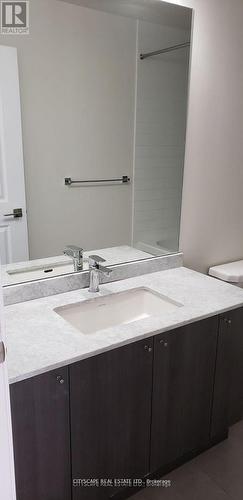 1001 - 510 Curran Place, Mississauga, ON - Indoor Photo Showing Bathroom