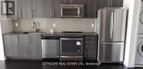 1001 - 510 Curran Place, Mississauga, ON - Indoor Photo Showing Kitchen With Upgraded Kitchen