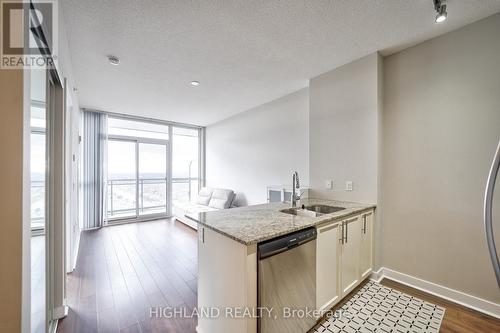 2705 - 3975 Grand Park Drive, Mississauga, ON - Indoor Photo Showing Kitchen