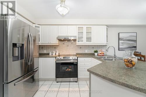 31 Olympia Crescent, Brampton, ON - Indoor Photo Showing Kitchen With Double Sink