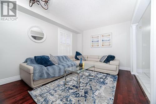 31 Olympia Crescent, Brampton, ON - Indoor Photo Showing Living Room