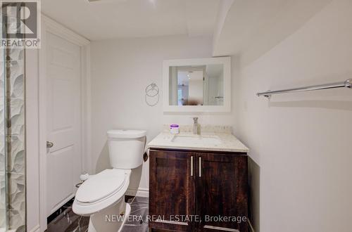 495 Templemead Drive, Hamilton, ON - Indoor Photo Showing Bathroom