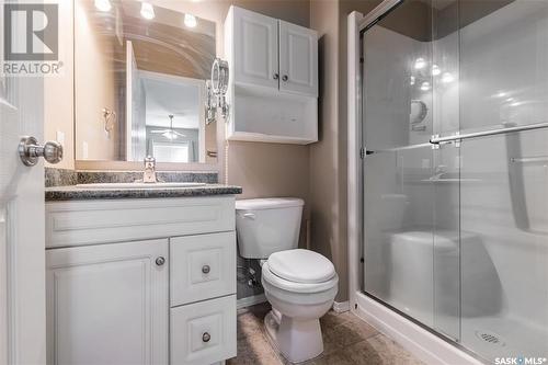 200 302 Nelson Road, Saskatoon, SK - Indoor Photo Showing Bathroom