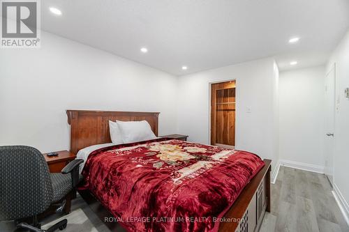 3 Hollyhedge Court, Brampton, ON - Indoor Photo Showing Bedroom