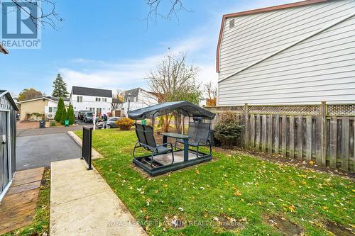 3 Hollyhedge Court, Brampton, ON - Outdoor