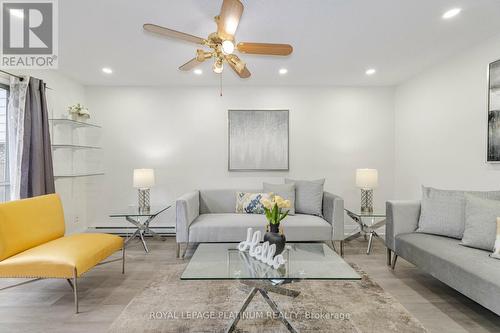 3 Hollyhedge Court, Brampton, ON - Indoor Photo Showing Living Room