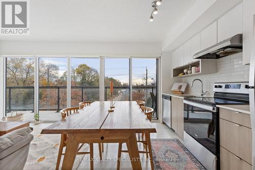 A316 - 1117 Cooke Boulevard, Burlington, ON - Indoor Photo Showing Kitchen