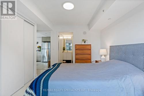 A316 - 1117 Cooke Boulevard, Burlington, ON - Indoor Photo Showing Bedroom