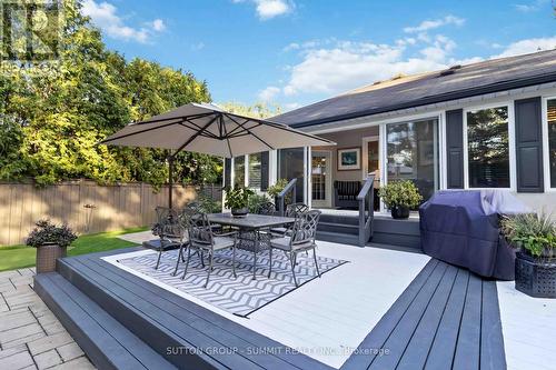 1195 Crestdale Road, Mississauga, ON - Outdoor With Deck Patio Veranda