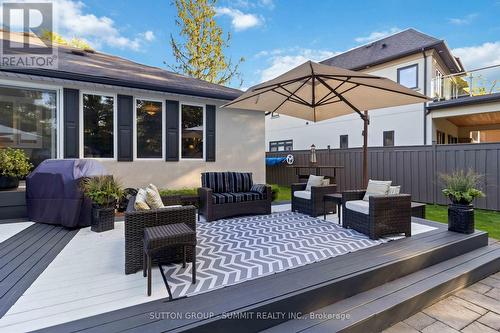 1195 Crestdale Road, Mississauga, ON - Outdoor With Deck Patio Veranda