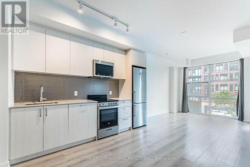 315 - 1787 St Clair Avenue, Toronto, ON - Indoor Photo Showing Kitchen