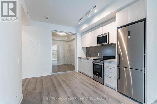 315 - 1787 St Clair Avenue, Toronto, ON - Indoor Photo Showing Kitchen