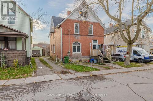 32 Mary Street W, St. Thomas, ON - Outdoor