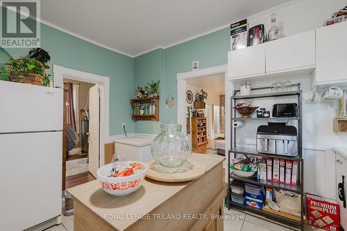 32 Mary Street W, St. Thomas, ON - Indoor Photo Showing Kitchen