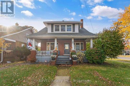 266 Kent Street, Port Colborne (878 - Sugarloaf), ON - Outdoor With Deck Patio Veranda With Facade