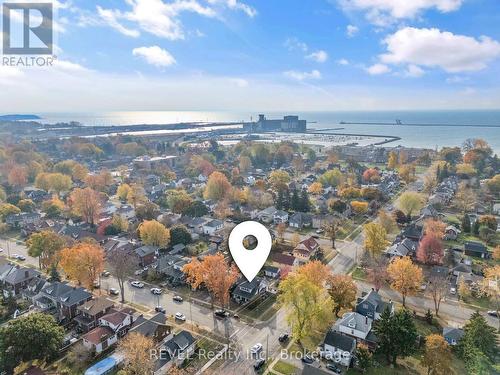 266 Kent Street, Port Colborne (878 - Sugarloaf), ON - Outdoor With Body Of Water With View