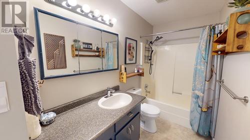 8711 88 Street, Fort St. John, BC - Indoor Photo Showing Bathroom