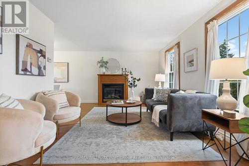 116 Brunswick Street, Oshawa (Donevan), ON - Indoor Photo Showing Living Room With Fireplace