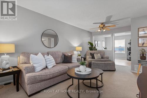 8 Mancini Dr Drive, Kawartha Lakes (Woodville), ON - Indoor Photo Showing Living Room