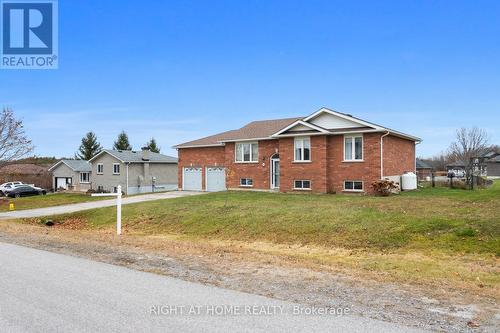 8 Mancini Dr Drive, Kawartha Lakes (Woodville), ON - Outdoor