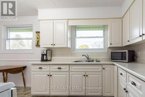 239 Dundas Street W, Belleville, ON - Indoor Photo Showing Kitchen With Double Sink