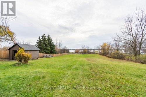 239 Dundas Street W, Belleville, ON - Outdoor