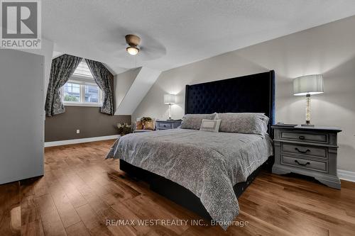 12 - 60 Dufferin Avenue, Brantford, ON - Indoor Photo Showing Bedroom